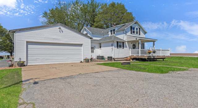 Photo of 28708 215th St, Reinbeck, IA 50669
