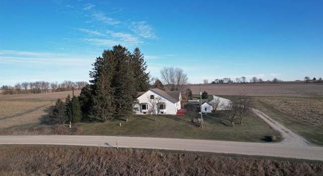 Photo of 18382 Dogwood Rd, Elgin, IA 52141