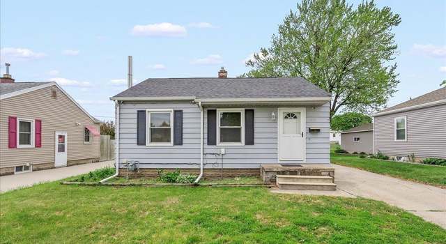 Photo of 1852 Hawthorne Ave, Waterloo, IA 50702