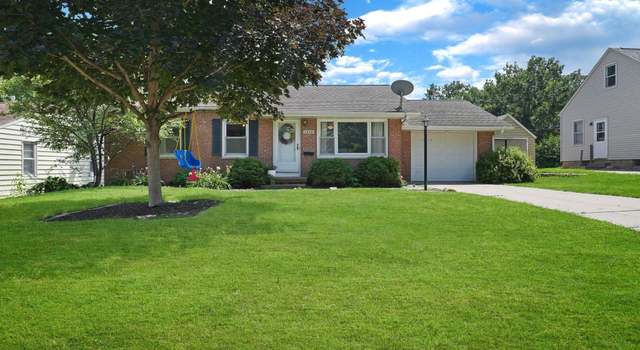 Photo of 1416 W 7th St, Cedar Falls, IA 50613