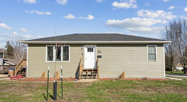 Photo of 801 3rd Ave Ave NE, Oelwein, IA 50662