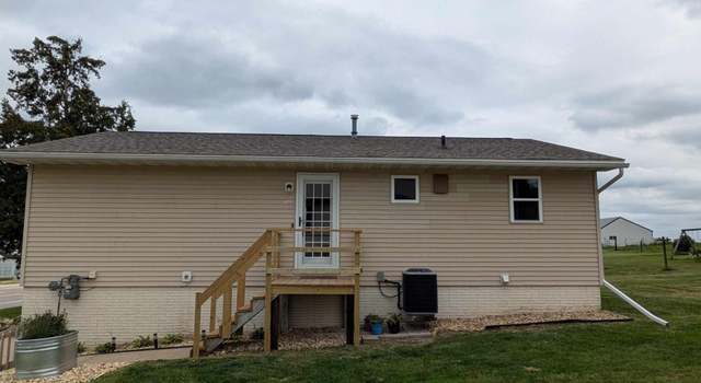 Photo of 149 W Franklin St, West Union, IA 52175