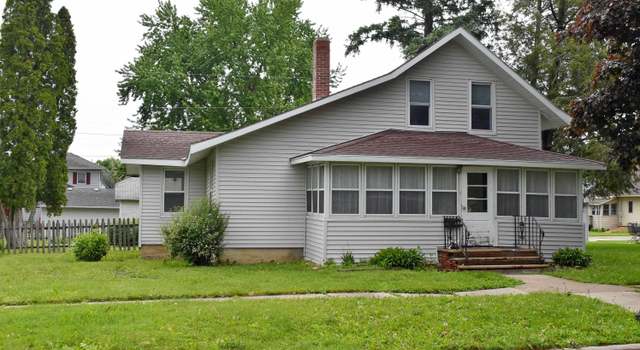 Photo of 621 Oak St, Osage, IA 50461