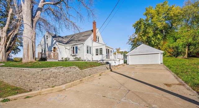 Photo of 1716 6th St, Gilbertville, IA 50634