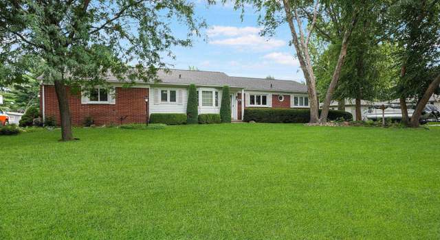 Photo of 304 Colorado Rd, Cedar Falls, IA 50613
