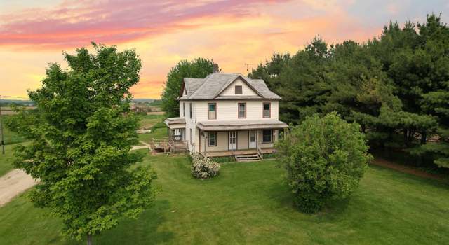 Photo of 17415 Great River Rd, Mcgregor, IA 52157
