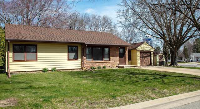 Photo of 1314 SW 2nd Ave, Waverly, IA 50677