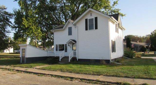 Photo of 421 W 5th St, Monticello, IA 52310
