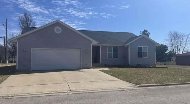 Photo of 116 Circle Dr, Wellsburg, IA 50680