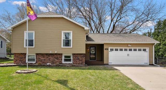 Photo of 514 Westbourne Rd, Waterloo, IA 50701