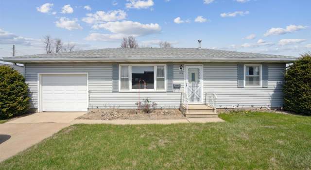 Photo of 103 Tower St, Dunkerton, IA 50626