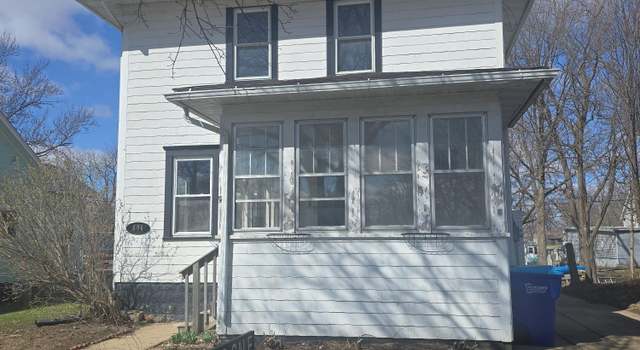Photo of 806 NE 1st Ave, Oelwein, IA 50662