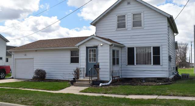 Photo of 315 S 3rd St, Osage, IA 50461