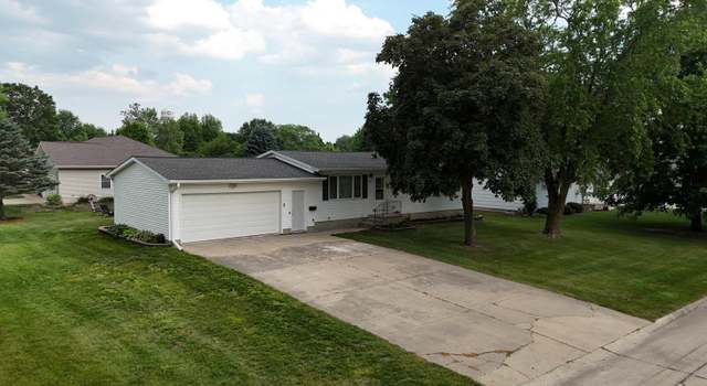 Photo of 512 Malone Ave, Readlyn, IA 50668