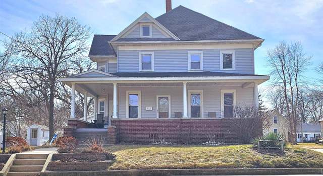 Photo of 413 NW 4th Street St, Independence, IA 50644