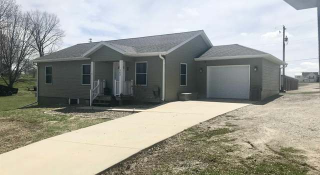 Photo of Henry E 302 St, Calmar, IA 52132