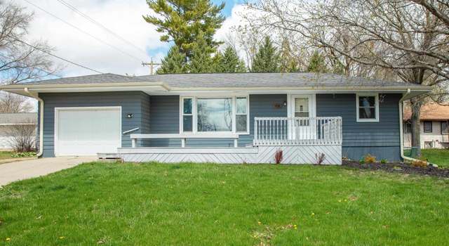 Photo of 106 W Grant St St, Conrad, IA 50621