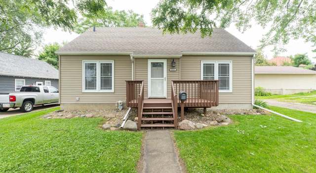 Photo of 1317 Glenny Ave, Waterloo, IA 50702
