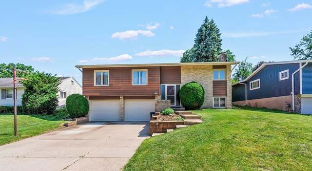 Photo of 1500 W 6th St, Cedar Falls, IA 50613