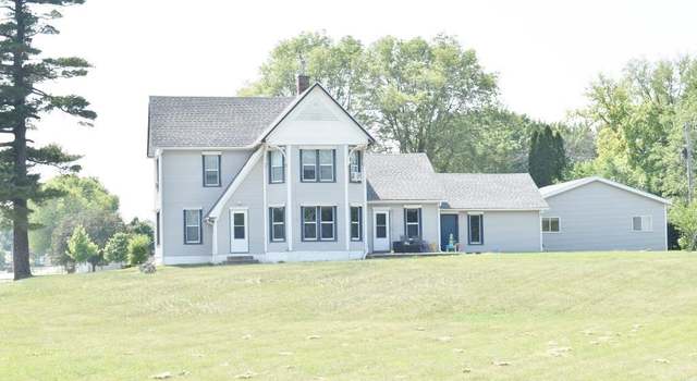 Photo of 301 Main ST St W, Fairbank, IA 50629