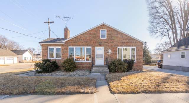 Photo of 1520 5th St, Gilbertville, IA 50634
