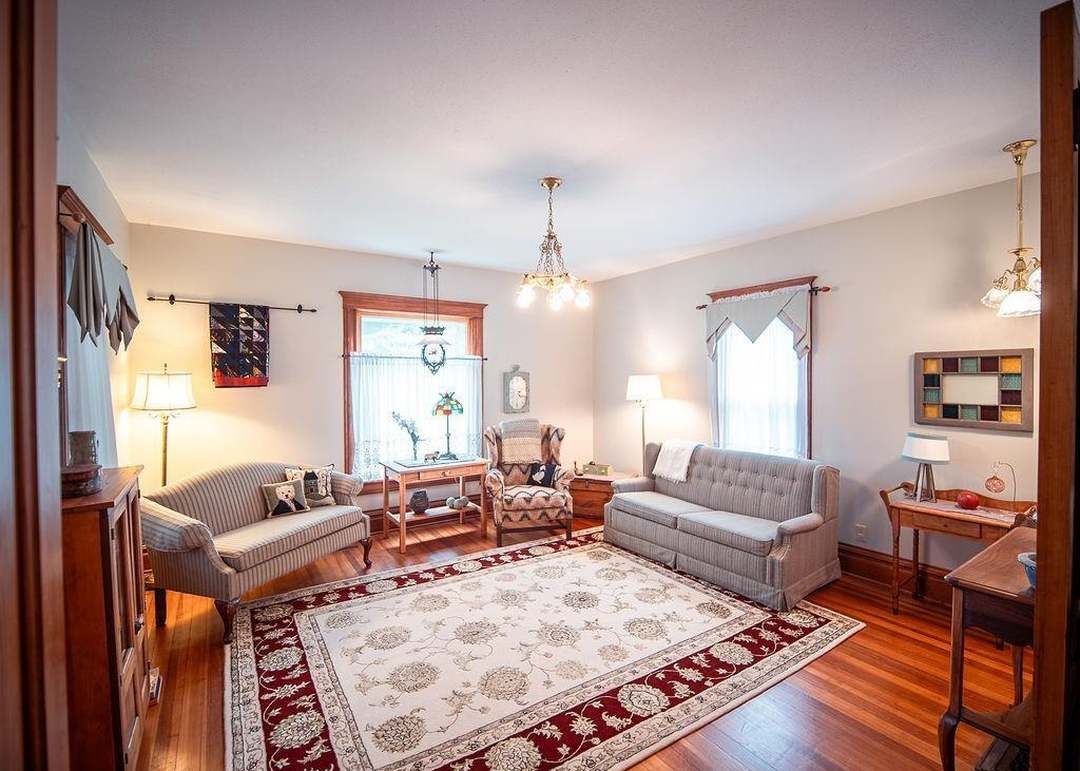 501 W Franklin St, West Union, IA 52175