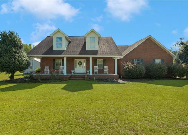 Property at 167 Sharp Pond Ln, Jesup, GA 31555, 3 beds, 2 baths