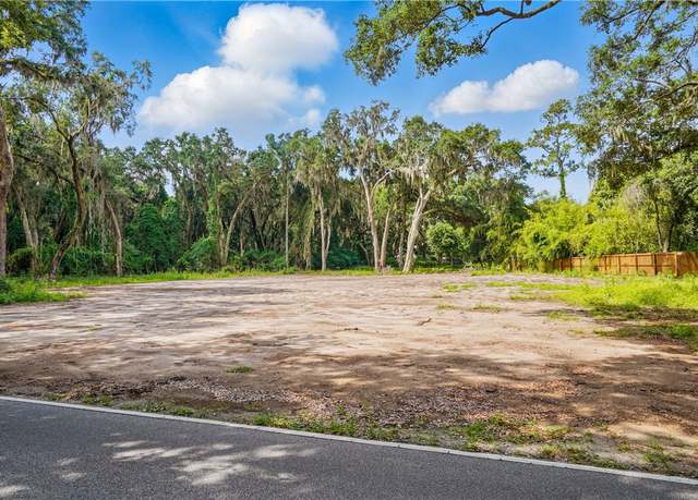 Property at 211 Hampton Point Dr, St Simons Island, GA 31522