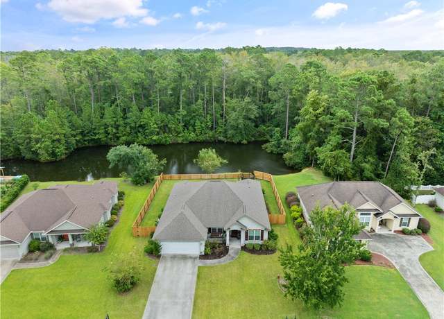 Property at 564 Freedom Trl, Brunswick, GA 31525, 4 beds, 3 baths