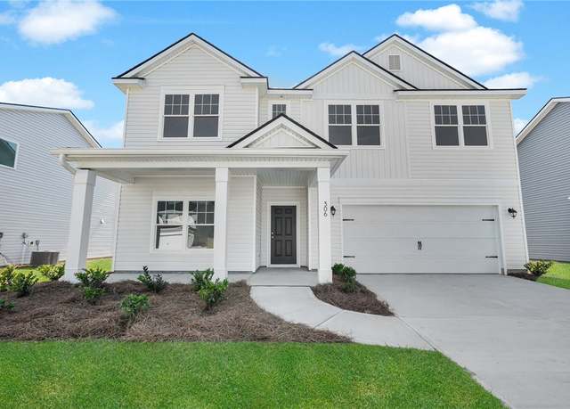 Property at 11026 Woodland Trl, Brunswick, GA 31525, 5 beds, 3 baths