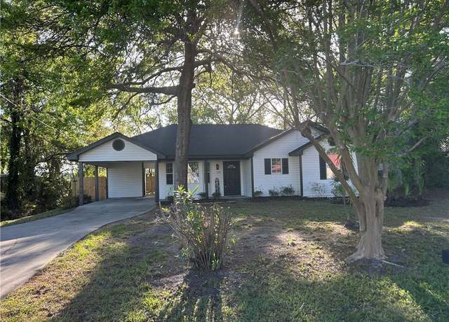 Property at 231 Stafford Ave, Brunswick, GA 31525, 3 beds, 2 baths