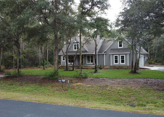 Property at 1231 Village Grn NE, Townsend, GA 31331, 4 beds, 3 baths