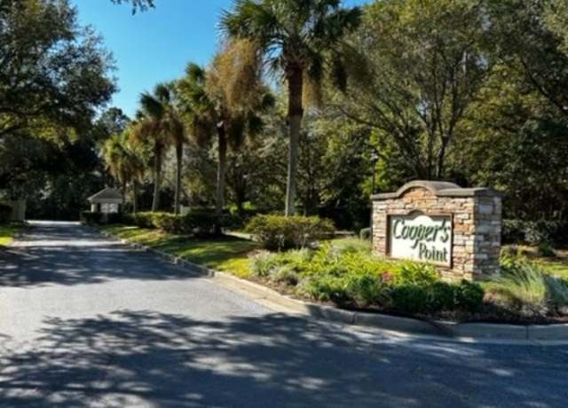 Property at 642 Dune Meadow Dr NE, Townsend, GA 31331