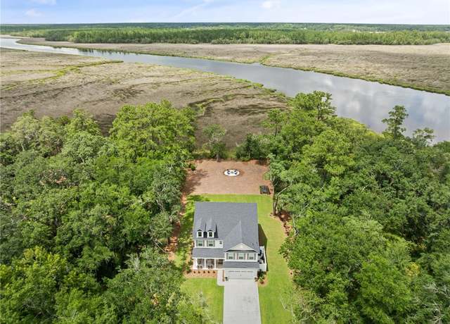 Property at 162 Sanderling Trce, Waverly, GA 31565, 5 beds, 3 baths