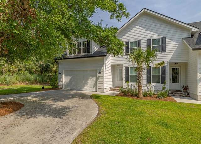 Property at 1042 Hedge St, Townsend, GA 31331, 4 beds, 3 baths