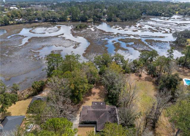 Property at 120 River Ridge Rd, Brunswick, GA 31523, 2 beds, 2.5 baths