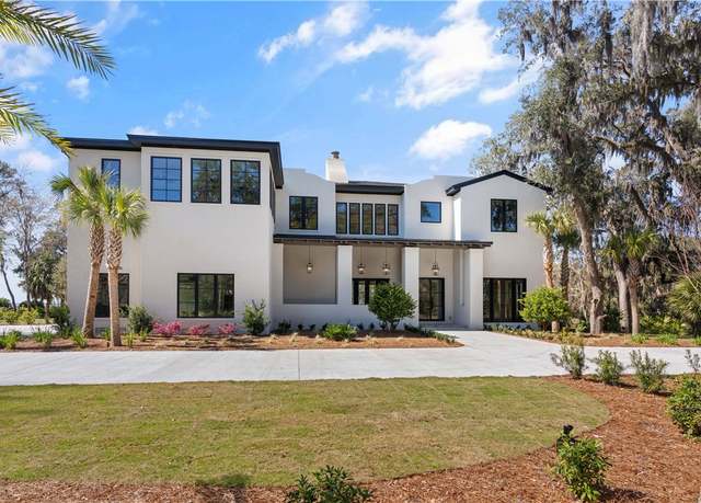 Property at 126 Point Ln, St Simons Island, GA 31522, 5 beds, 6 baths