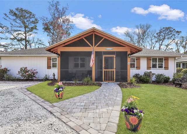 Property at 246 Alabama St, St Simons Island, GA 31522, 4 beds, 3 baths