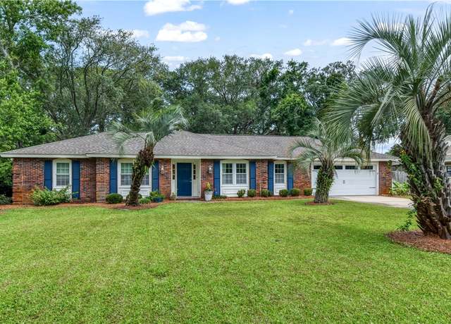 Property at 502 Rivera Dr, St Simons Island, GA 31522, 3 beds, 2 baths