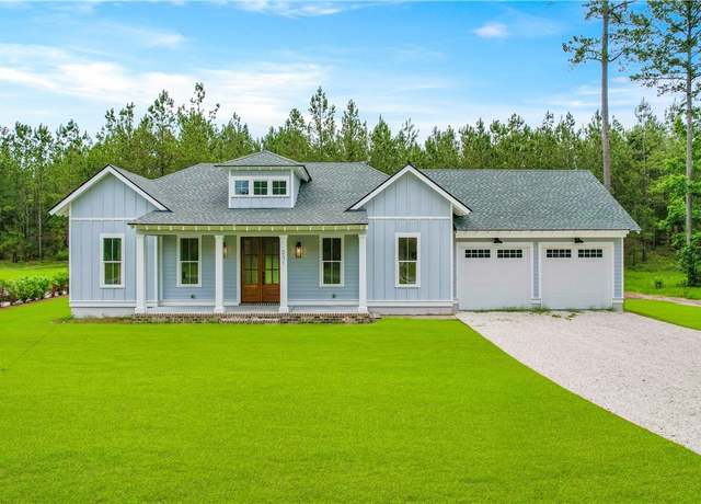Property at 231 Salt Creek Way E, Brunswick, GA 31523, 3 beds, 3 baths