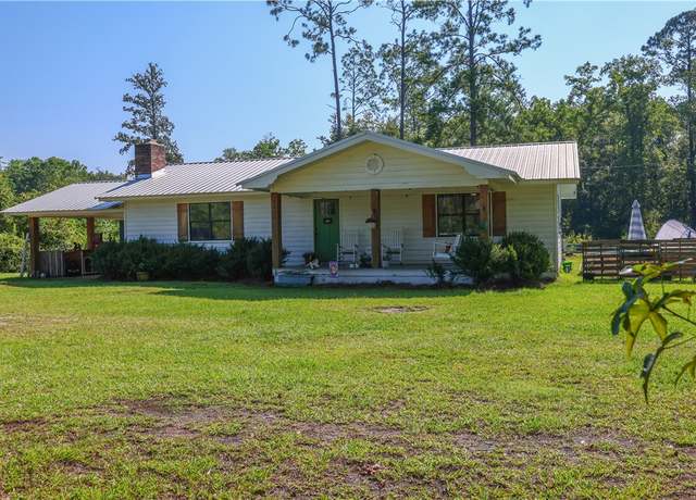 Property at 6516 Scrabble Ln, Blackshear, GA 31516, 3 beds, 2 baths
