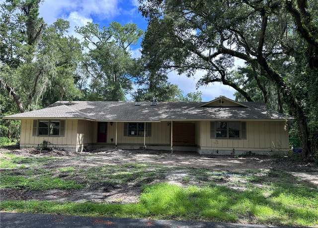 Property at 123 Alder Cir, St Simons Island, GA 31522, 3 beds, 3 baths