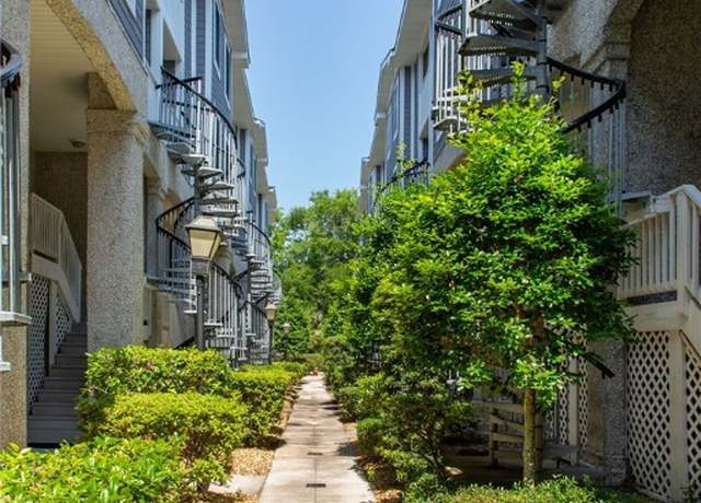 Property at 200 Salt Air Dr #139, St Simons Island, GA 31522, 4 beds, 3.5 baths