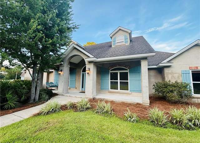 Property at 114 Wedge Wood Ct, Brunswick, GA 31525, 3 beds, 2.5 baths