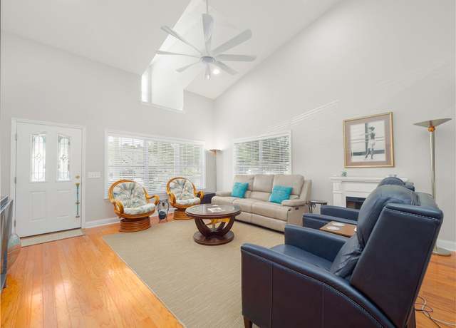 Property at 130 Peppertree Crossing Ave, Brunswick, GA 31525, 3 beds, 3 baths