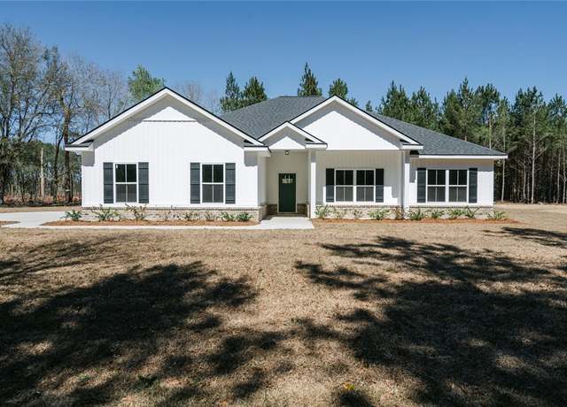 Property at 238 Sea Island Dr, Midway, GA 31320, 4 beds, 2 baths