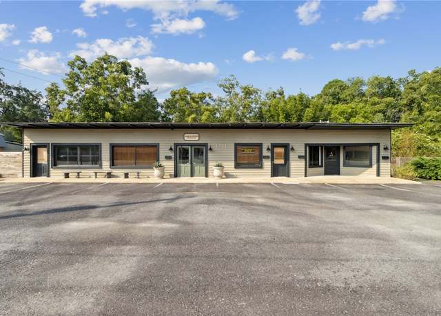 Property at 1721 Osborne St, St Marys, GA 31558, 2 beds, 3.5 baths