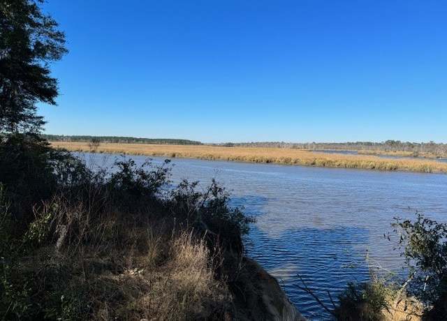 Property at 1019 Old River Rd, Darien, GA 31305