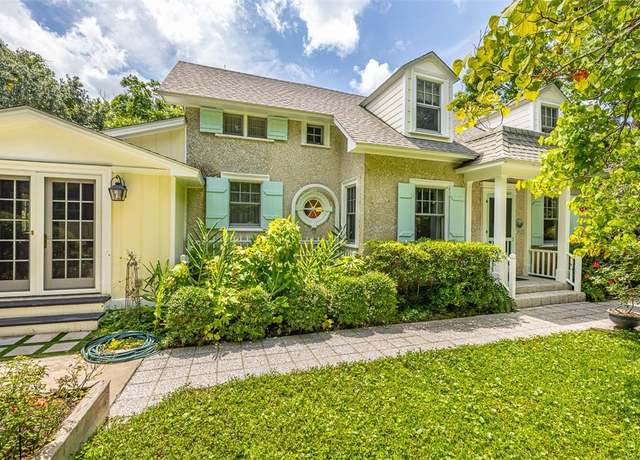Property at 2022 Bruce Cir, St Simons Island, GA 31522, 5 beds, 5 baths