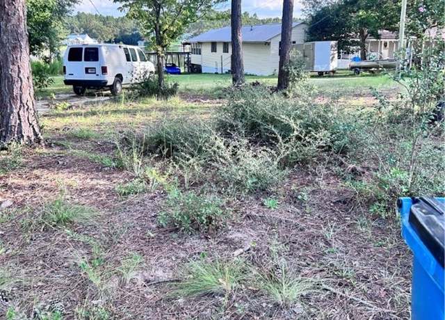 Property at 803 Gene Bland Rd, Jesup, GA 31545, 2 beds, 1 bath